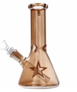 famous-design-famous-design-gold-beaker-water-pipe-gold-fume-8in